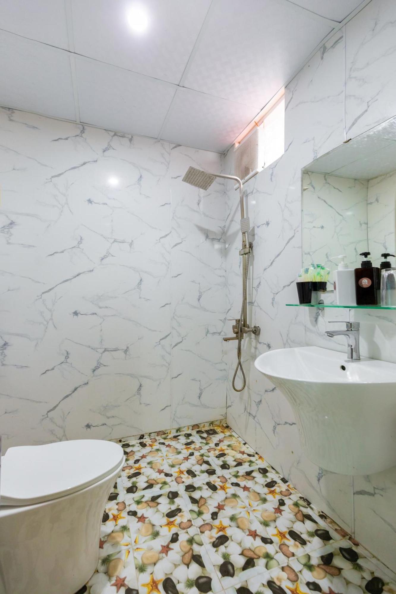 Victor Charlie Hostel Dong Khe Sau Екстер'єр фото